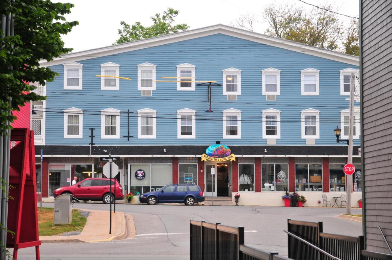 Smugglers Cove Inn Lunenburg Exterior foto